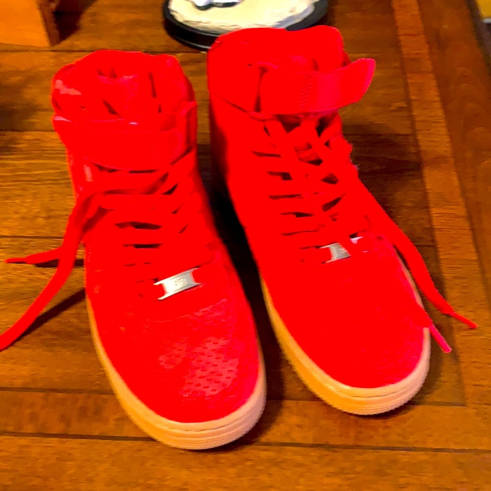 Nike Higgs top Suede Shoes